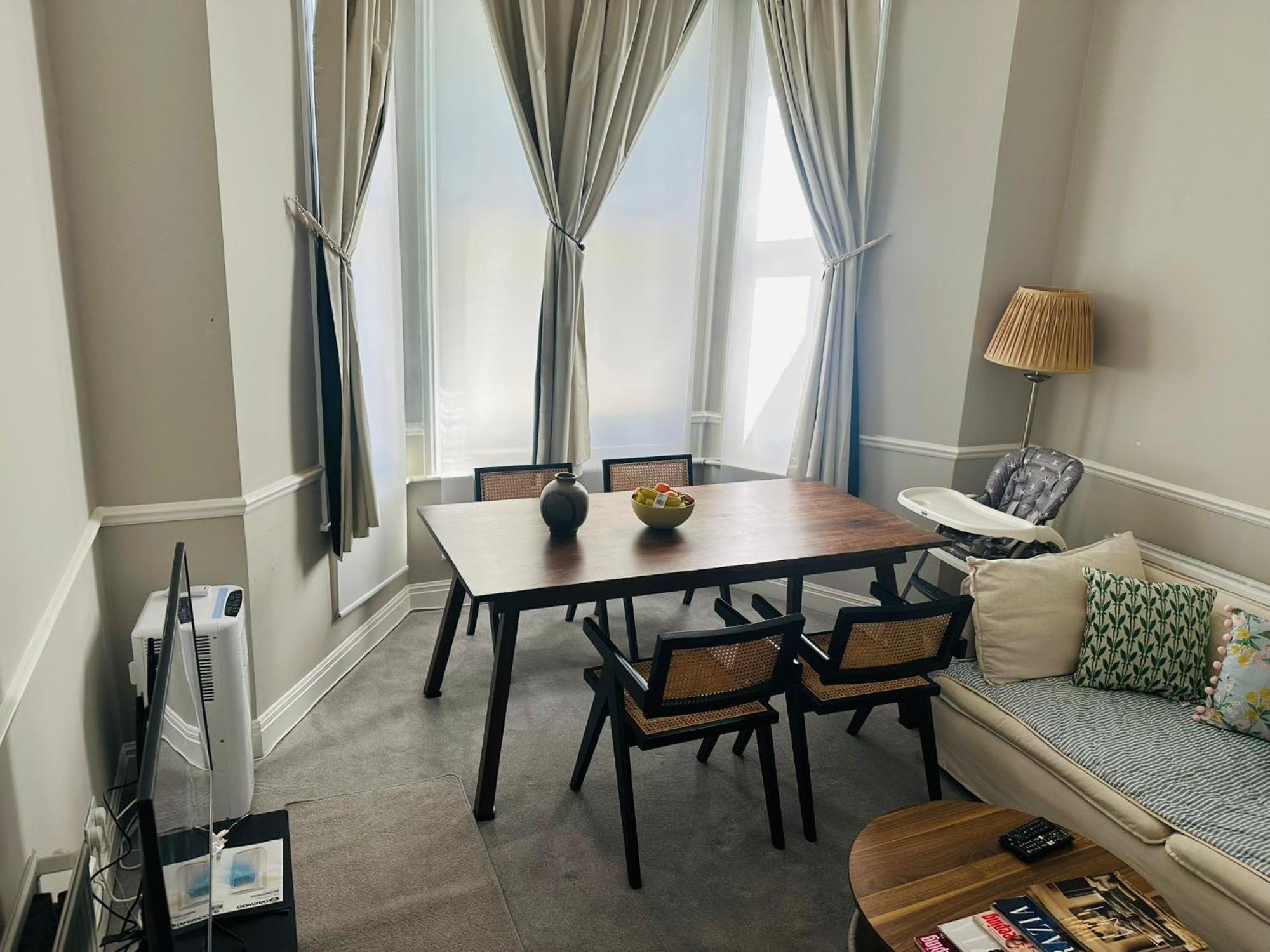 Lovely Around Kensington And Chelsea Locations W8 Sw5 Sw3 Sw10 By Ricky & Giustina Apartment